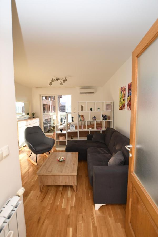 Sky Way Studio Apartment SJJ Eksteriør bilde
